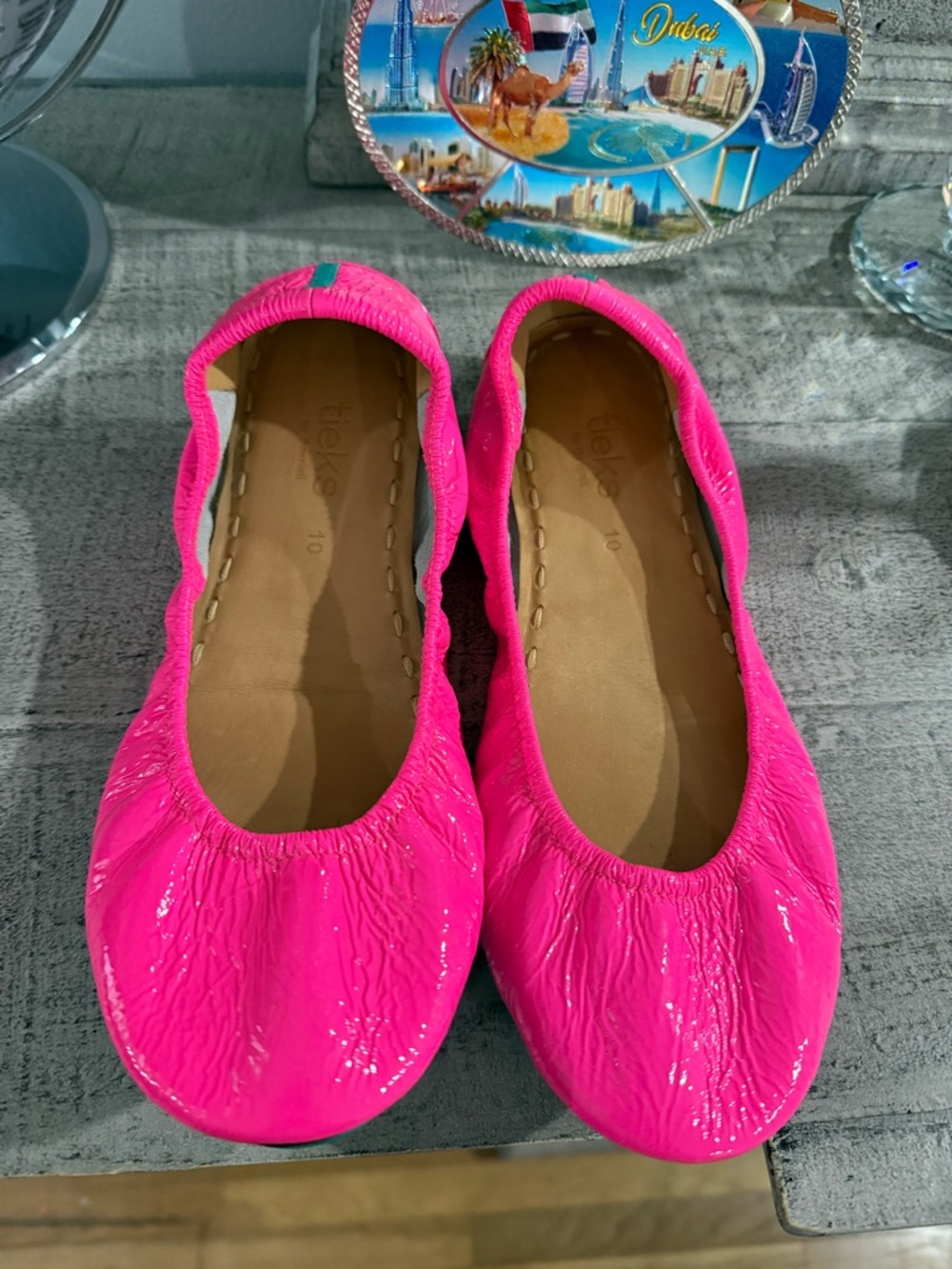 Tieks Women's Ballet Flats- Neon Pop Pink Size 10 - Picture 2 of 8